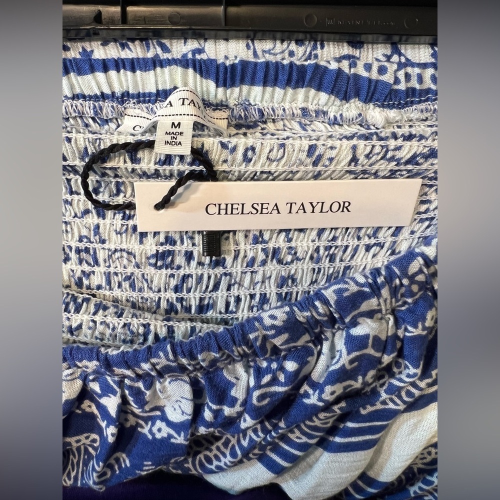 Chelsea Taylor Wide-Leg Strapless Jumpsuit – Size M Blue & White Print - Picture 7 of 9